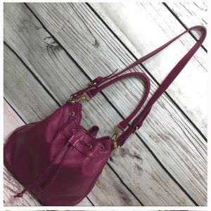 NEW Ora Delphine “Claire” Bucket Bag. Color:Dahlia